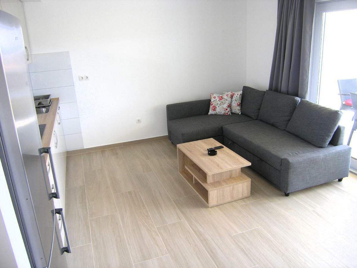 Apartmani Krajinovic Veglia Exterior foto